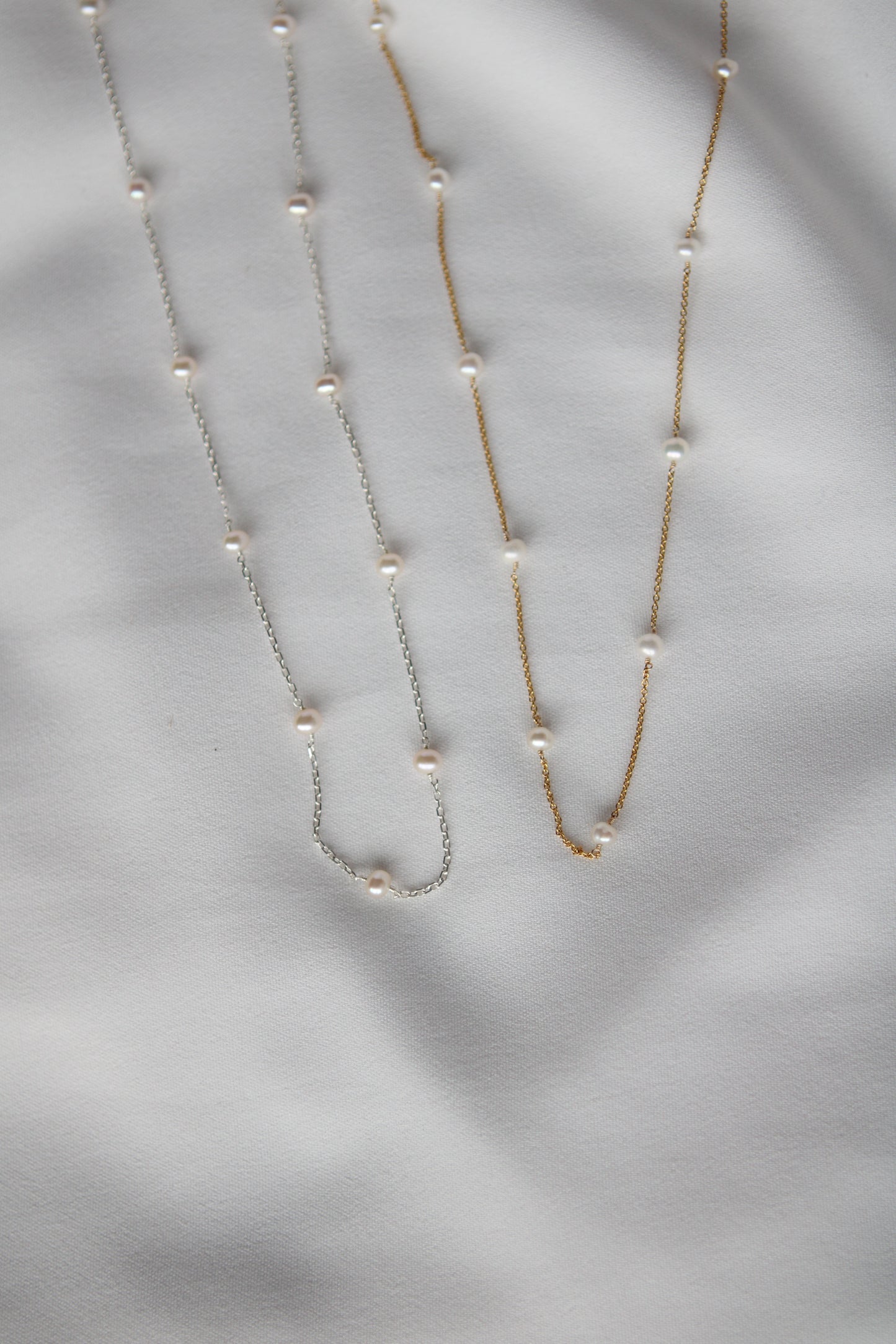 Pearl Chain Choker